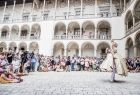 Pokaz mody na Wawelu