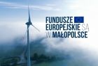 Printscreen z filmu, napis "Fundusze Europejskie są w Małopolsce" na tle zieleni i nieba