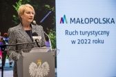 Przejdź do: W 2022 roku Małopolskę odwiedziło prawie 17 mln turystów