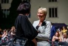 Iwona Gibas z Zarządu Województwa Małopolskiego w trakcie rozmowy