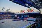 ceremonia zamknięcia III Igrzysk Europejskich 2023 na Stadionie Miejskim im. H. Reymana w Krakowie, nad stadionem efekty specjalne 