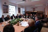 Przejdź do: Komisja Rewizyjna SWM za udzieleniem absolutorium dla Zarządu Województwa za 2016 r.