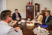 Przejdź do: Wanda Półtawska z wizytą u marszałka