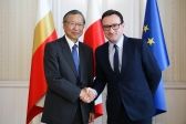 Przejdź do: Spotkanie z Ambasadorem Japonii