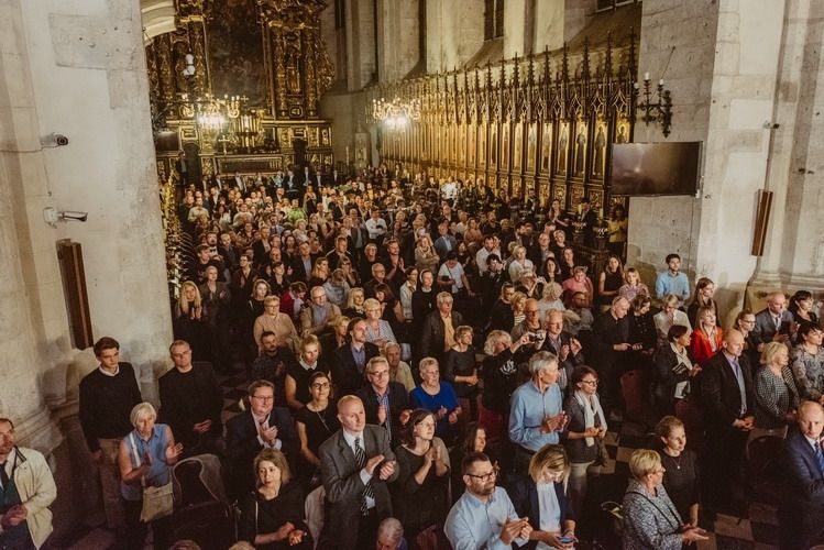 Na zdjęciu uczestnicy koncertu w kościele św. Katarzyny