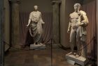 Mityczny bohater i urzędnik w todze - marmurowe postaci prezentowane na wystawie o Pompejach w Muzeum Archeologicznym w Krakowie