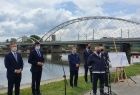 Pociągi pojadą nowym mostem nad Wisłą w Krakowie