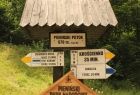 znaki informacyjne dotyczące szlaków w Pienińskim Parku Narodowym