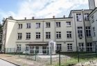 budynek szpitala w Jaroszowcu