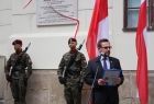 Odsłonięcie tablicy pamiątkowej w hołdzie żołnierzom Armii Ochotniczej