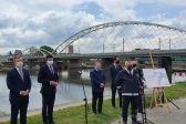 Przejdź do: Pociągi pojadą nowym mostem nad Wisłą w Krakowie