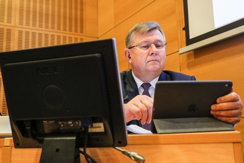 Marszałek WM. Sesja Sejmiku Wojewodztwa Małpolskiego
