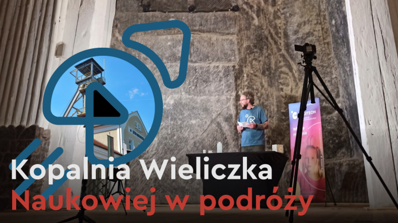 Edukator Małopolskiego Centrum Nauki Cogiteon wykonuje doświadczenie w jednej z komór kopalni soli Wieliczka.