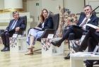 Uczestnicy debaty, zbliżenie