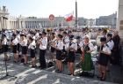 Orkiestra Dęta OSP Tenczyn gra na Placu świętego Piotra w Watykanie.