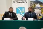 Chwila podpisania listu intencyjnego w sprawie planów budowy kolei linowej na odcinku Sromowce - Krościenko – Szczawnica