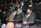 Radna Marta Mordarska siedzi na widowni
