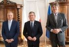 Dr Michael Groß – Konsul Generalny Niemiec w Krakowie, marszałek Witold Kozłowski i dr Arndt Freytag von Loringhoven - Ambasador Republiki Federalnej Niemiec w Polsce