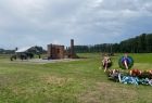 Symboliczne miejsce zagłady Romów w obozie Auschwitz