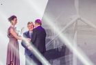 Trzy osoby na scenie, Izabela Albrycht i marszałek Witold Kozłowski