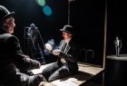 Aktorzy z Teatru Witkacego podczas spektaklu pt. Akt przerywany.