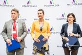 Przejdź do: Ruszyła pierwsza edycja Małopolskiego Stypendium im. św. Jana Pawła II dla Mistrzów Edukacji