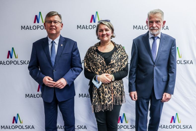 Marszałek w towarzystwie działaczy z Rabki Zdroju