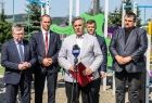 uczestnicy wydarzenia wśród nich Marszałek Witold Kozłowski