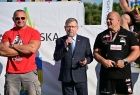 marszałek Witold Kozłowski i Mariusz Pudzianowski przygladają się zawodom