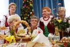 Panie z Koła Gospodyń Wiejskich w strojach regionalnych