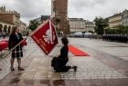 Ślubowanie na płycie Rynku w Krakowie 