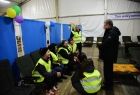 Marszałek Witold Kozłowski z wolontariuszkami