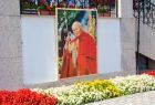 Zdjęcie Świętego Jana Pawła II podczas uroczystości