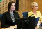 Marta Malec-Lech i Iwona Gibas członkowie zarządu województwa małopolskiego podczas obraz LVII sesji Sejmiku Województwa Małopolskiego