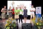 Laureaci Małopolskiego Festiwalu Smaku na scenie podczas wręczania nagród i wyróżnień 