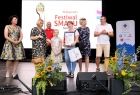 Laureaci Małopolskiego Festiwalu Smaku na scenie podczas wręczania nagród i wyróżnień 