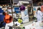 efektowne, kolorowe urządzenia do zajęć z fizyki i chemii