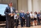 Wręczenie Nagrody Samorządu Województwa Małopolskiego im. św. Jana Pawła II Veritatis Splendor. Przemawia jeden z laureatów tegorocznych nagrody