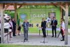 Uroczystości na tle banneru jubileuszowego