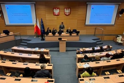 Przejdź do: Posiedzenie Małopolskiej Rady ds. Przeciwdziałania Uzależnieniom