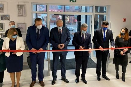 Przejdź do: Uroczyste otwarcie nowego budynku Miejsko-Gminnej Biblioteki Publicznej w Krzeszowicach