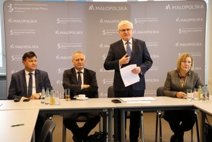 Przejdź do: Eksperci pomogą opracować program rozwoju rynku pracy i edukacji w Małopolsce