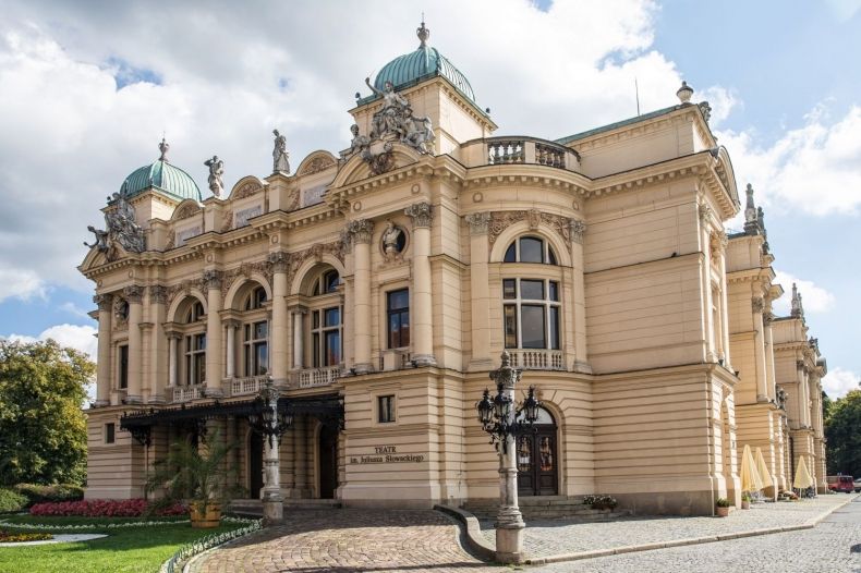budynek teatru 