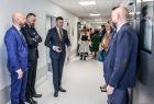 zdjęcie zbiorowe, otwarcie nowych oddziałów szpitala