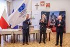 kuluarowe rozmowy po ceremonii