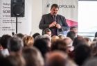 poseł Patryk Wicher przemawia podczas zjazdu