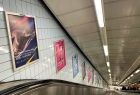 plakaty promujące Igrzyska Europejskie w metrze w Sztokholmie