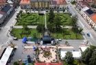 Widok na rynek w Dąbrowie Tarnowskiej z drona