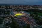 Stadion Miejski im. Henryka Reymana. Widok z drona, nocą w świetle jupiterów