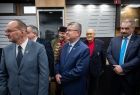 wizytacja oddanej nowoczesnej strzelnicy - od lewej Piotr Bąk starosta tatrzański, marszałek Małopolski Witold Kozłowski oraz burmistrz Zakopanego Leszek Dorula